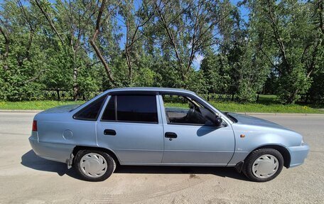 Daewoo Nexia I рестайлинг, 2012 год, 300 000 рублей, 3 фотография
