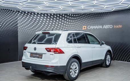 Volkswagen Tiguan II, 2020 год, 2 319 000 рублей, 5 фотография
