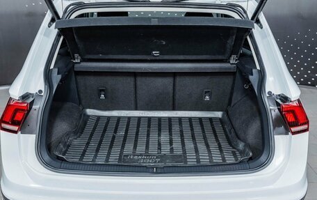 Volkswagen Tiguan II, 2020 год, 2 319 000 рублей, 12 фотография