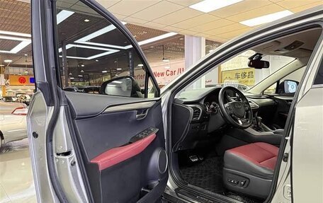 Lexus NX I, 2020 год, 2 850 000 рублей, 10 фотография
