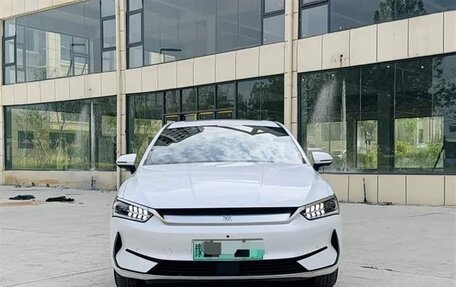 BYD Qin, 2025 год, 1 650 005 рублей, 4 фотография