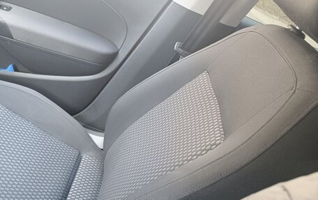 Volkswagen Polo VI (EU Market), 2013 год, 850 000 рублей, 11 фотография