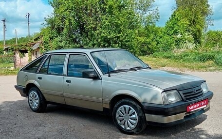Opel Ascona C, 1987 год, 120 000 рублей, 3 фотография