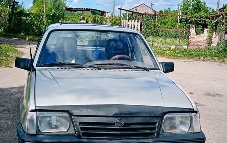 Opel Ascona C, 1987 год, 120 000 рублей, 2 фотография