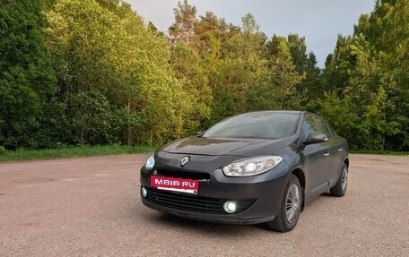 Renault Fluence I, 2010 год, 635 000 рублей, 2 фотография