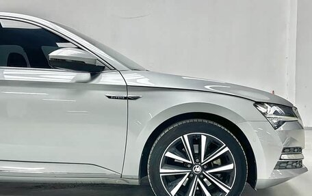 Skoda Superb III рестайлинг, 2022 год, 2 130 000 рублей, 18 фотография