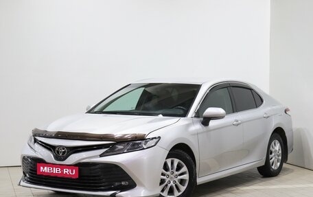 Toyota Camry, 2019 год, 2 230 000 рублей, 1 фотография