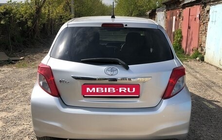 Toyota Vitz, 2012 год, 795 000 рублей, 5 фотография