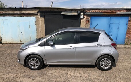 Toyota Vitz, 2012 год, 795 000 рублей, 7 фотография
