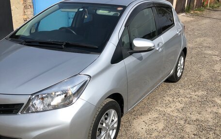 Toyota Vitz, 2012 год, 795 000 рублей, 10 фотография