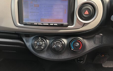 Toyota Vitz, 2012 год, 795 000 рублей, 24 фотография