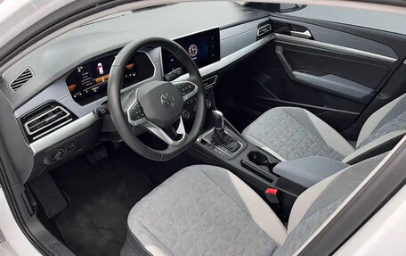 Volkswagen Lavida, 2023 год, 1 479 800 рублей, 15 фотография