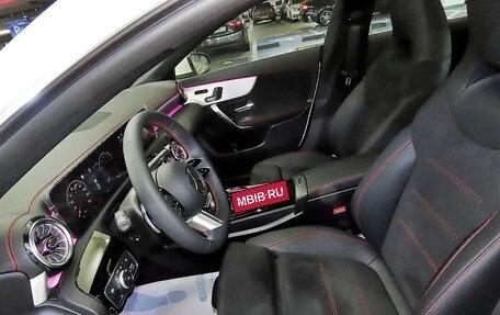 Mercedes-Benz CLA, 2025 год, 4 940 000 рублей, 6 фотография