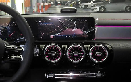 Mercedes-Benz CLA, 2025 год, 4 940 000 рублей, 11 фотография