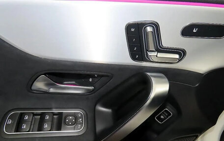 Mercedes-Benz CLA, 2025 год, 4 940 000 рублей, 13 фотография