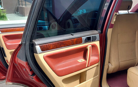 Volkswagen Touareg III, 2004 год, 470 000 рублей, 9 фотография