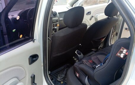 Renault Logan I, 2009 год, 320 000 рублей, 4 фотография