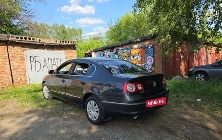 Volkswagen Passat B6, 2007 год, 660 000 рублей, 2 фотография