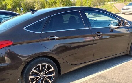Hyundai i40 I рестайлинг, 2015 год, 1 220 000 рублей, 4 фотография