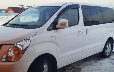 Hyundai Grand Starex Grand Starex I рестайлинг 2, 2014 год, 2 280 000 рублей, 4 фотография