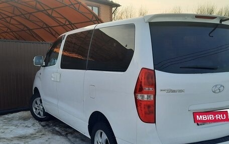 Hyundai Grand Starex Grand Starex I рестайлинг 2, 2014 год, 2 280 000 рублей, 7 фотография