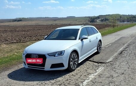 Audi A4, 2019 год, 2 150 000 рублей, 5 фотография