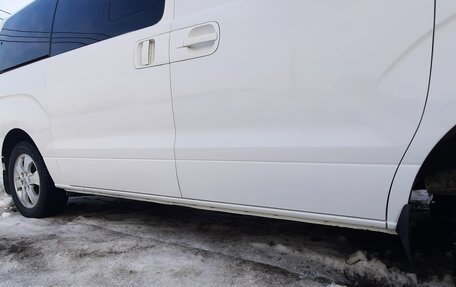 Hyundai Grand Starex Grand Starex I рестайлинг 2, 2014 год, 2 280 000 рублей, 19 фотография