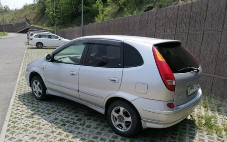 Nissan Tino, 1999 год, 250 000 рублей, 2 фотография