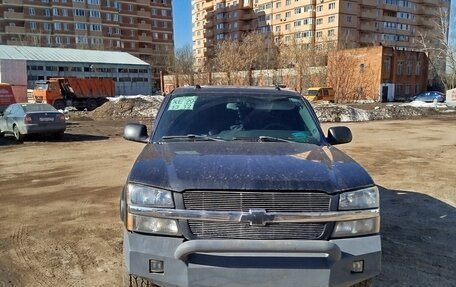 Chevrolet Avalanche I, 2004 год, 888 000 рублей, 13 фотография