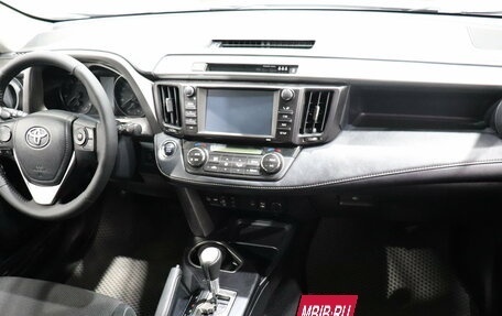 Toyota RAV4, 2019 год, 2 780 000 рублей, 15 фотография