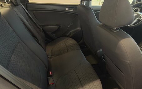 Hyundai Solaris II рестайлинг, 2016 год, 930 000 рублей, 10 фотография