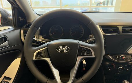 Hyundai Solaris II рестайлинг, 2016 год, 930 000 рублей, 7 фотография
