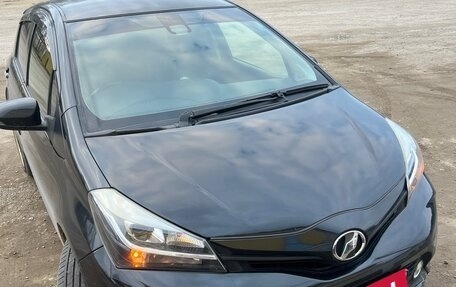 Toyota Vitz, 2015 год, 850 000 рублей, 1 фотография