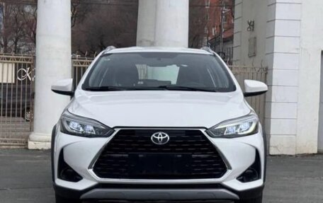 Toyota Yaris XP150 рестайлинг, 2022 год, 1 430 000 рублей, 3 фотография
