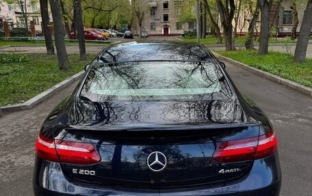 Mercedes-Benz E-Класс, 2017 год, 3 200 000 рублей, 7 фотография