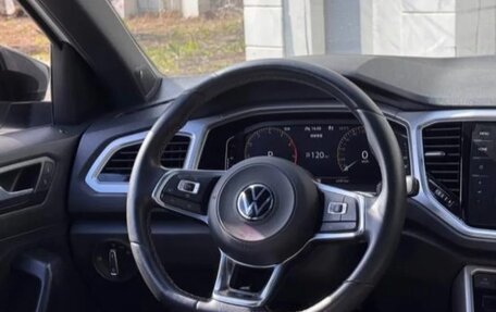Volkswagen T-Roc I, 2022 год, 2 190 000 рублей, 9 фотография