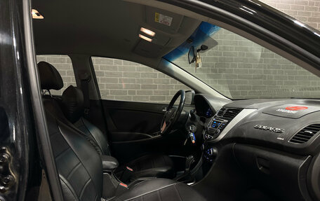 Hyundai Solaris II рестайлинг, 2016 год, 1 040 000 рублей, 7 фотография