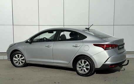 Hyundai Solaris II рестайлинг, 2021 год, 1 250 000 рублей, 3 фотография
