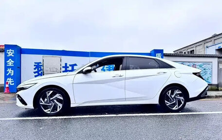Hyundai Elantra, 2022 год, 1 400 480 рублей, 4 фотография