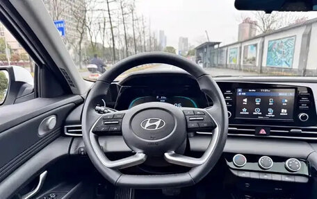 Hyundai Elantra, 2022 год, 1 400 480 рублей, 14 фотография
