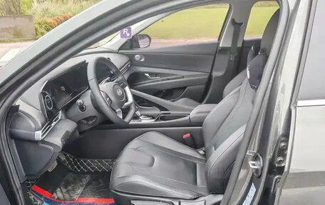 Hyundai Elantra, 2023 год, 1 511 580 рублей, 7 фотография