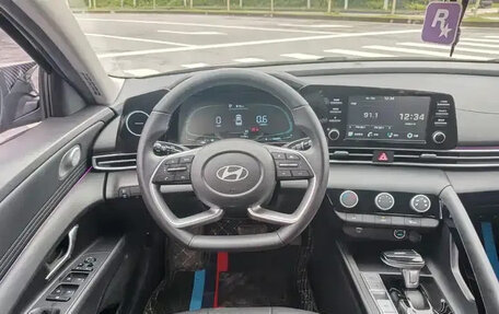 Hyundai Elantra, 2023 год, 1 511 580 рублей, 11 фотография