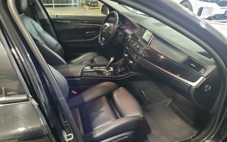 BMW 5 серия, 2015 год, 1 599 000 рублей, 9 фотография