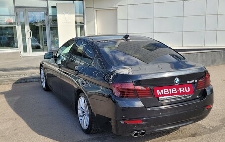 BMW 5 серия, 2015 год, 1 599 000 рублей, 4 фотография