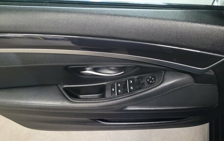 BMW 5 серия, 2015 год, 1 599 000 рублей, 16 фотография