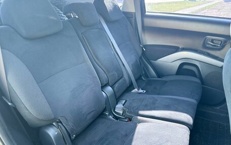 Mitsubishi Outlander III рестайлинг 3, 2008 год, 889 000 рублей, 12 фотография