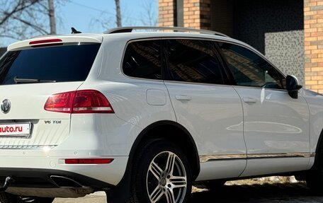Volkswagen Touareg III, 2012 год, 2 059 000 рублей, 11 фотография