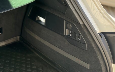 Volkswagen Touareg III, 2012 год, 2 059 000 рублей, 31 фотография