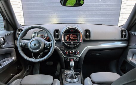 MINI Countryman II (F60), 2017 год, 2 590 000 рублей, 19 фотография