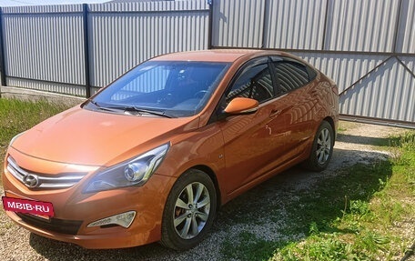 Hyundai Solaris II рестайлинг, 2014 год, 1 060 000 рублей, 3 фотография